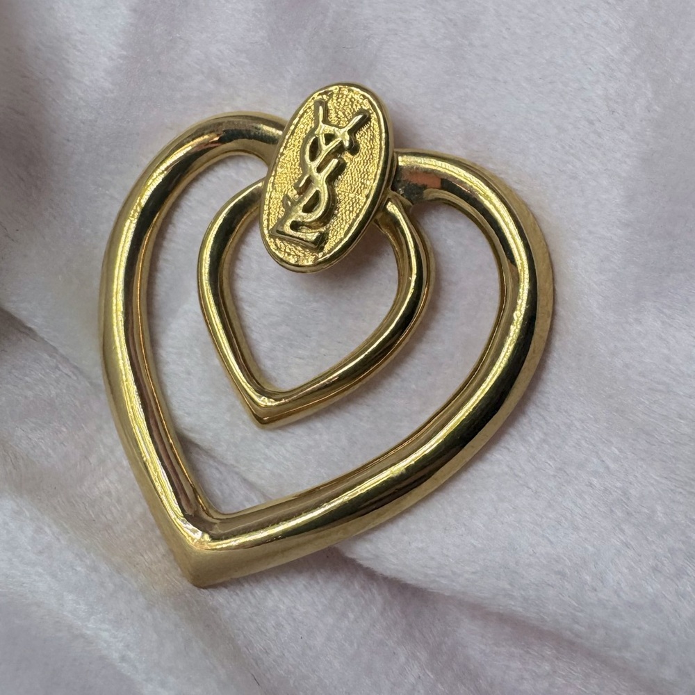 YSL Scarf Ring Heart Shape Gold Logo RARE 1980s Vintage yves saint laurent - Picture 8 of 11